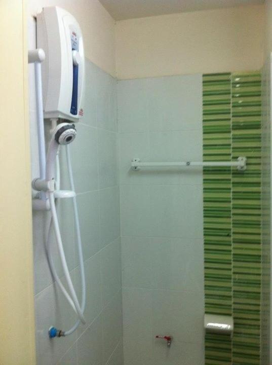 Hotel Gongaew Mansion Ubon Ratchathani Zimmer foto